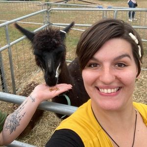 Meet your Posher, Sheila mae